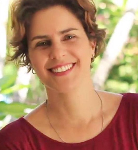 Larissa Bello